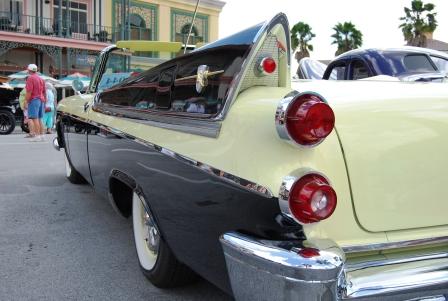 1957-dodge-cr-conv-rear-lights.jpg